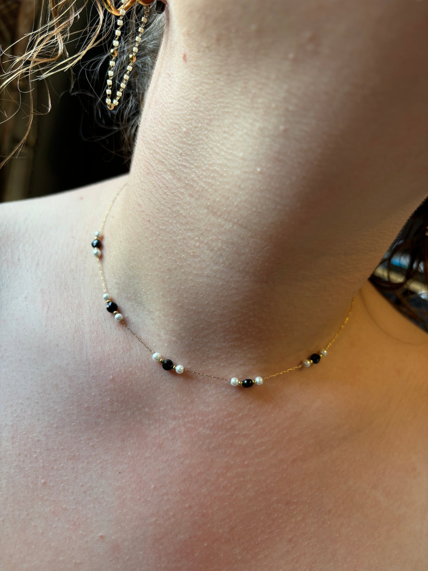 Collier perle noir