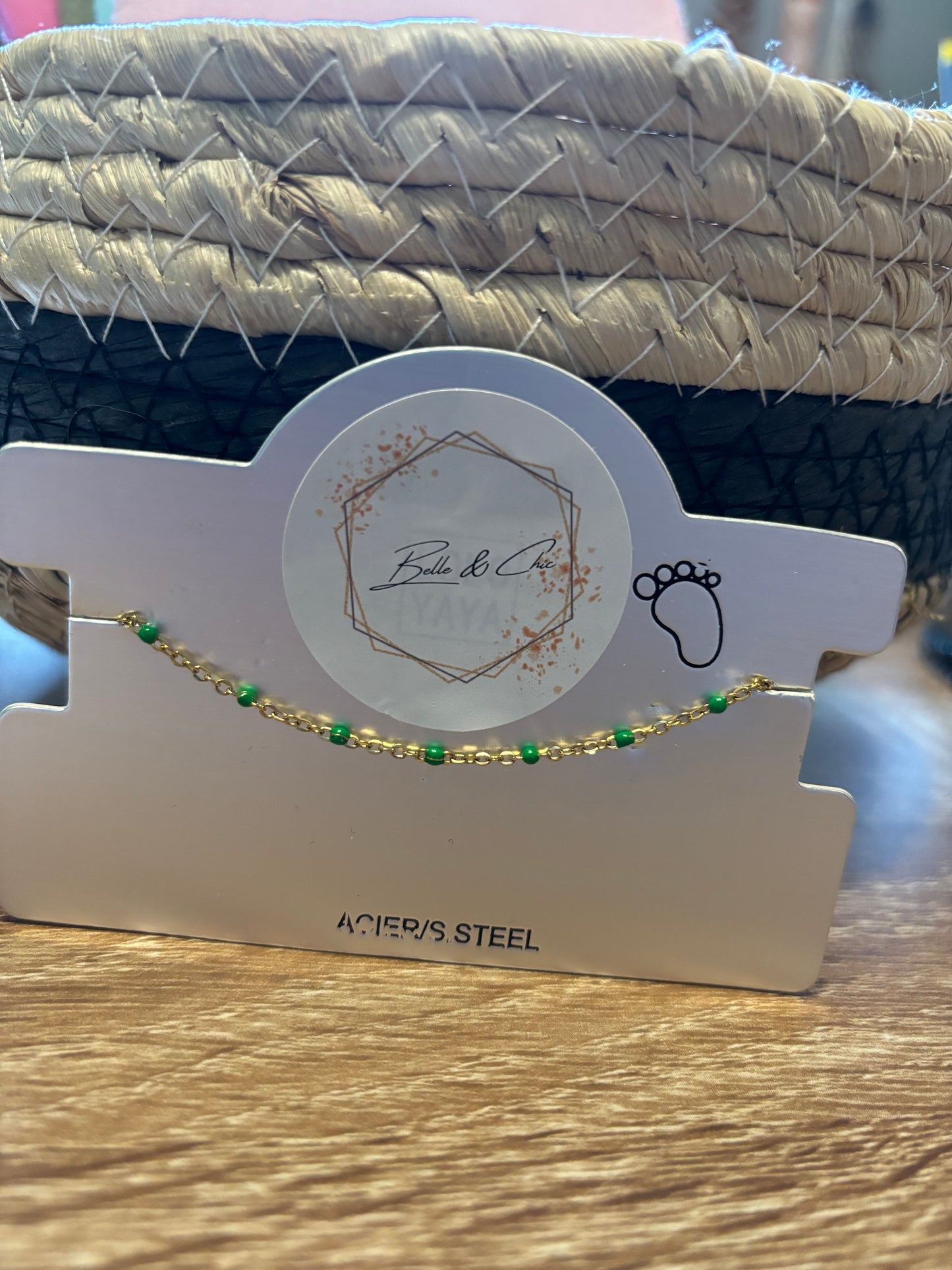 Chaîne de cheville verte