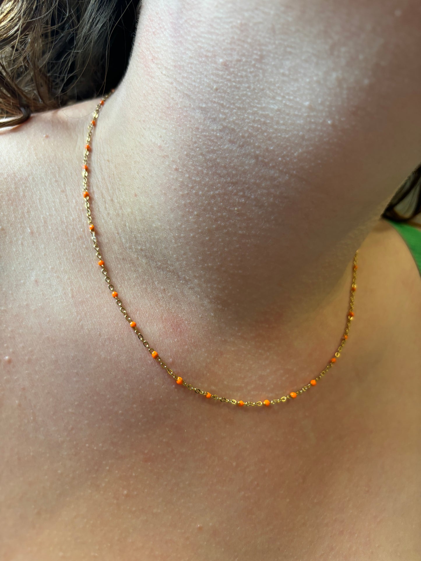 Collier orange