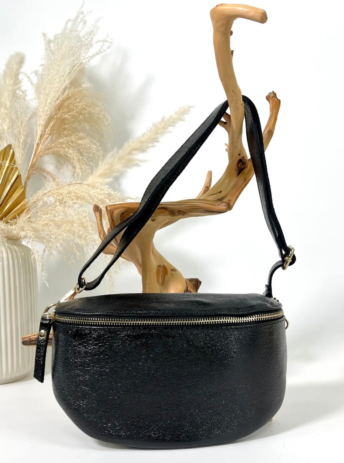 Sac sacoche noir brillant