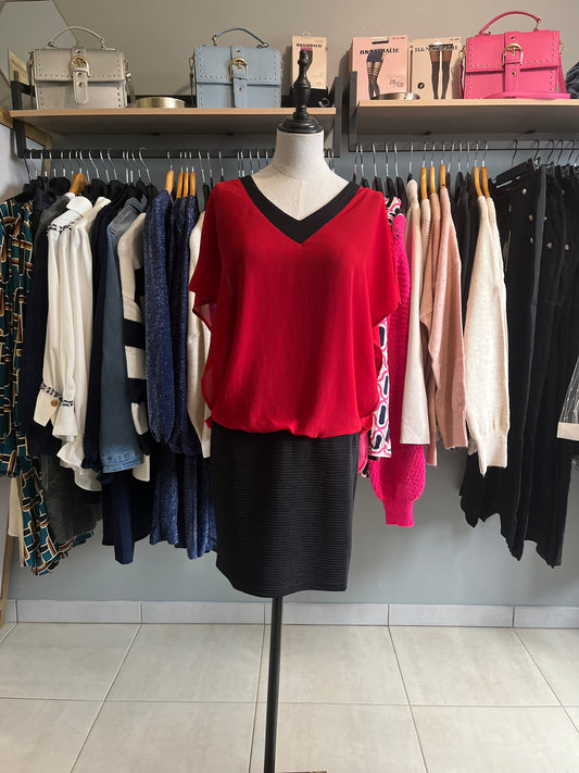 Robe rouge et noir