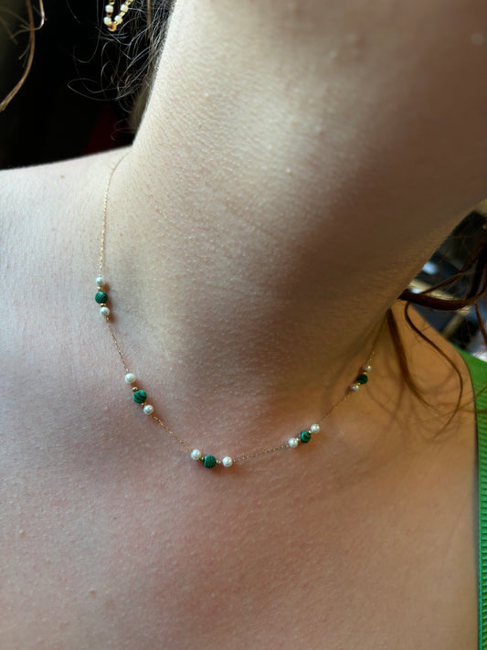 Collier perle verte