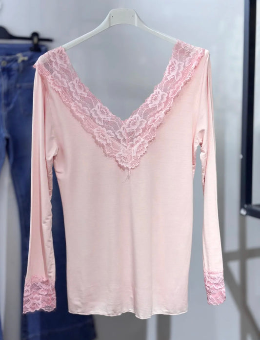 Haut dentelle rose