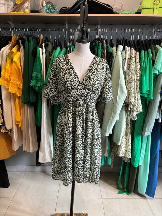 Robe léopard verte