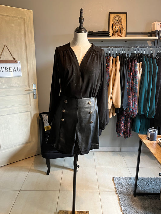 Short simili cuir